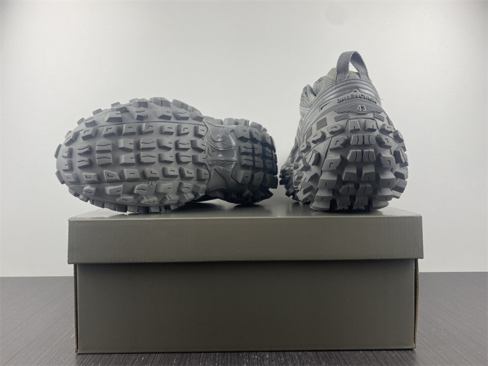 blcg defender sneaker grey mesh and nylon 685613w2ra25690