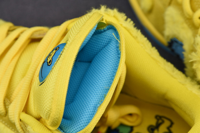 grateful dead x nike sb dunk low yellow bear cj5378-700