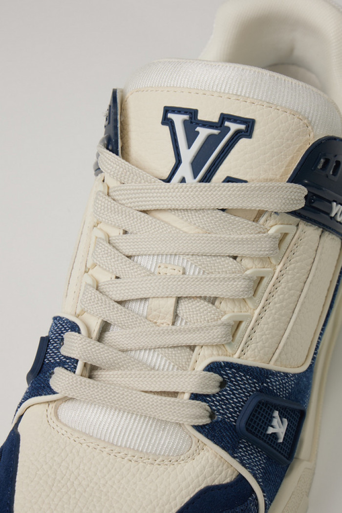 1v sneakers 1v0425-046