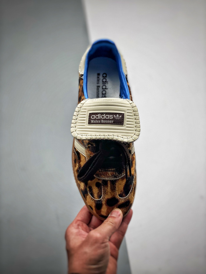 a*d*i*s samba pony wales bonner leopard ie0578